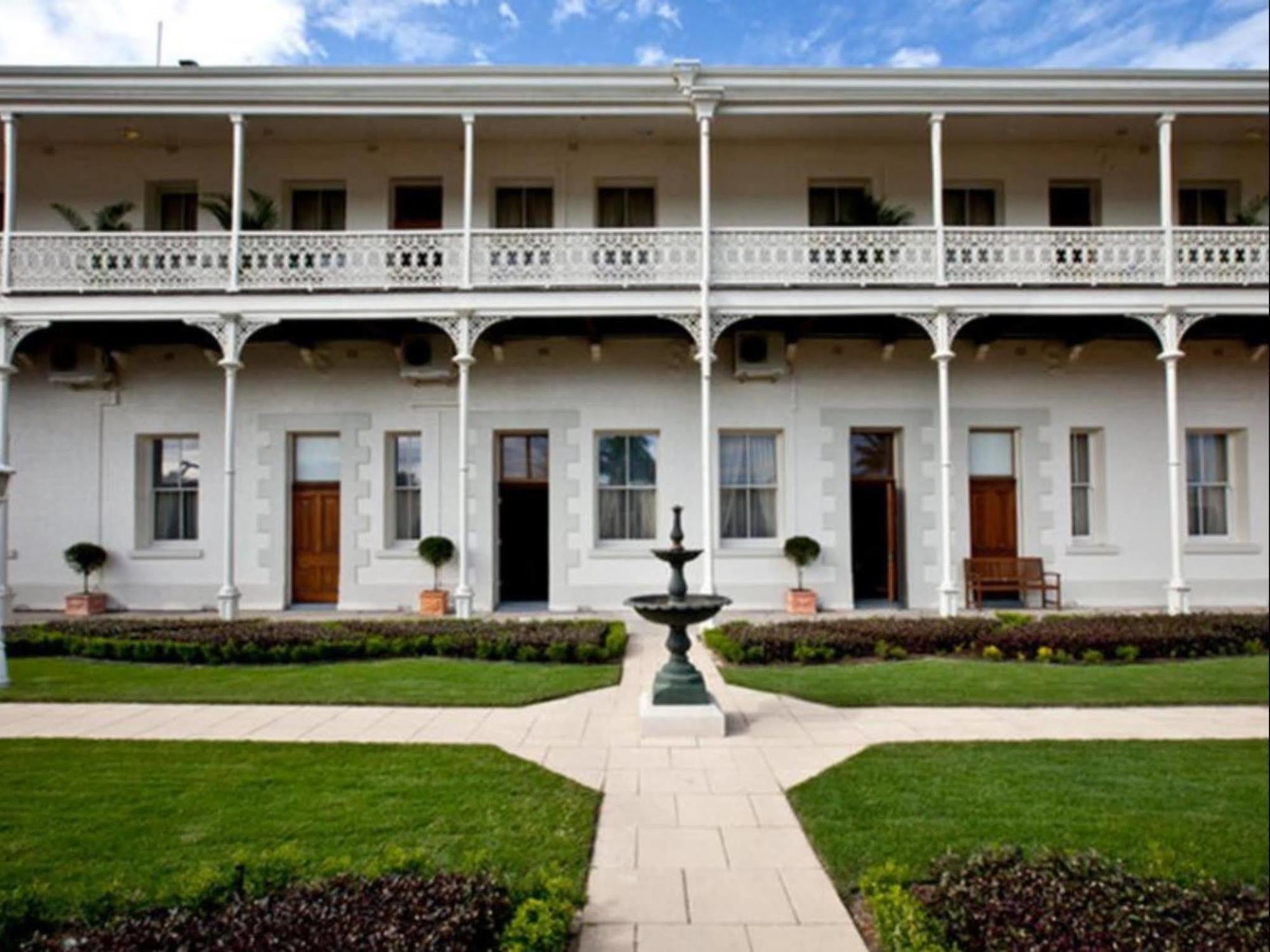 Denison Boutique 4* Rockhampton